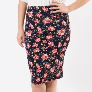 Agnes & Dora Pencil Skirt Size S